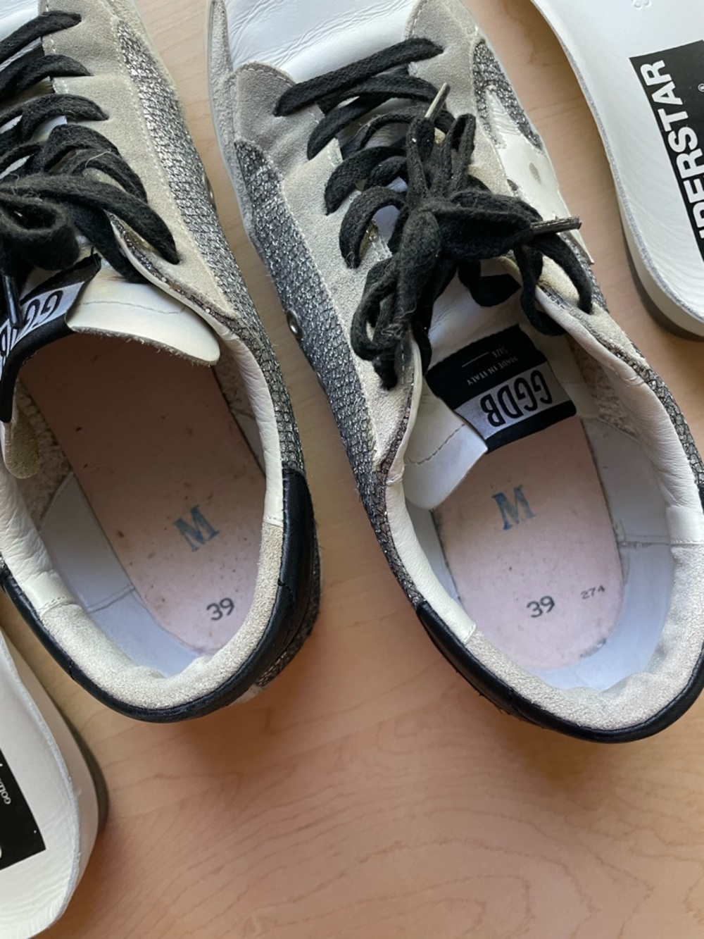 Golden Goose Superstars - Silver, black and white - Size 39 - Picture 6 of 16